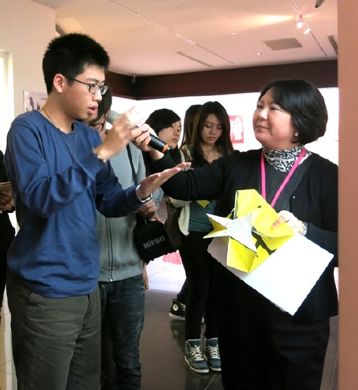 福田繁雄設計藝術館　黃館長佳慧志工導覽培訓